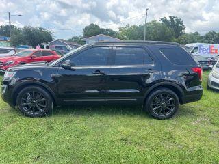 Ford Explorer - Thumbnail 10