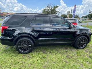 Ford Explorer - Thumbnail 13