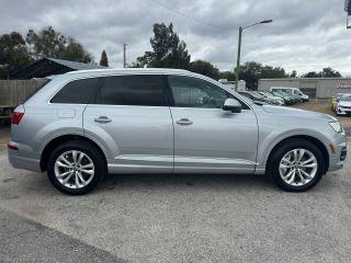 Audi Q7 - Thumbnail 13