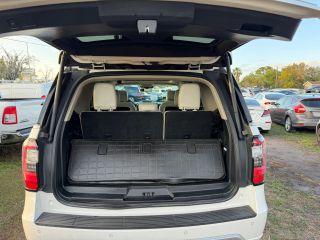 Ford Expedition - Thumbnail 2