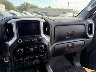 Chevrolet Silverado 1500 Crew Cab - Thumbnail 4