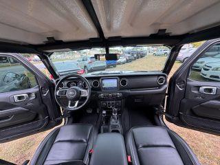 Jeep Wrangler Unlimited - Thumbnail 5