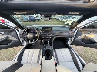 Acura Integra - Thumbnail 5