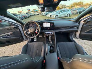 Hyundai Elantra N - Thumbnail 4