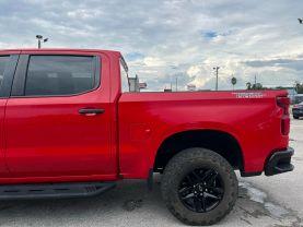 Chevrolet Silverado 1500 Crew Cab - Thumbnail 14