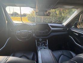 Toyota Highlander - Thumbnail 9