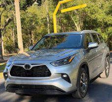 Toyota Highlander - Thumbnail 4