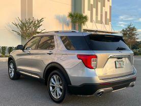 Ford Explorer - Thumbnail 6