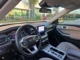 Ford Explorer - Thumbnail 17