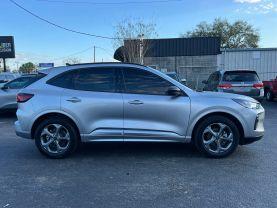 Ford Escape - Thumbnail 9