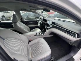 Toyota Camry - Thumbnail 18