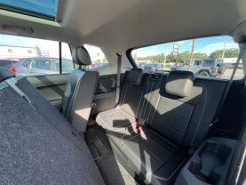 Volkswagen Tiguan - Thumbnail 13