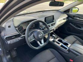 Nissan Altima - Thumbnail 20