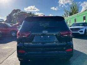 Kia Sorento - Thumbnail 7