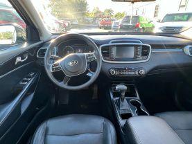 Kia Sorento - Thumbnail 18