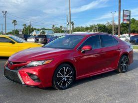 Toyota Camry - Thumbnail 4