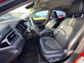 Toyota Camry - Thumbnail 12