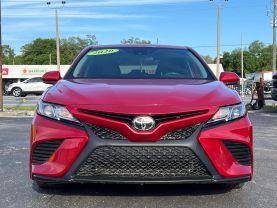 Toyota Camry - Thumbnail 3