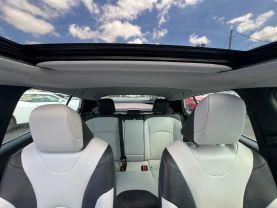 Toyota Prius - Thumbnail 15