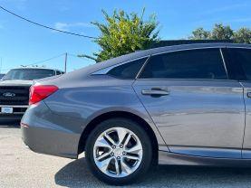 Honda Accord - Thumbnail 16