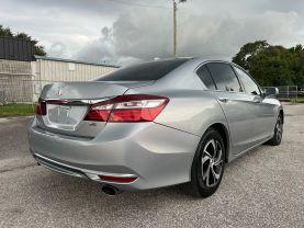 Honda Accord - Thumbnail 8