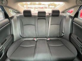 Honda Civic - Thumbnail 13