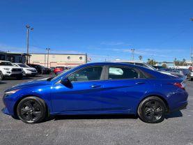 Hyundai Elantra - Thumbnail 5