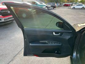 Kia Optima - Thumbnail 20