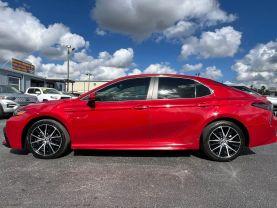 Toyota Camry - Thumbnail 5