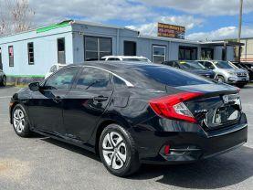 Honda Civic - Thumbnail 5