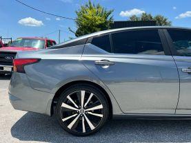 Nissan Altima - Thumbnail 16