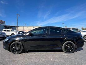 Chrysler 200 - Thumbnail 5