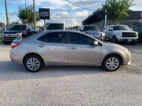 Toyota Corolla - Thumbnail 8