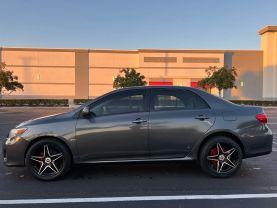 Toyota Corolla - Thumbnail 5