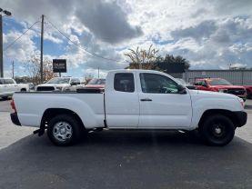 Toyota Tacoma Access Cab - Thumbnail 8