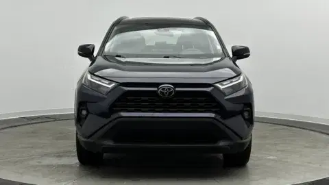 Toyota Rav4 Xle Premium - Thumbnail 3