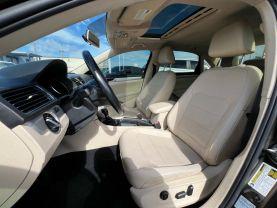 Volkswagen Passat - Thumbnail 12