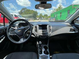 Chevrolet Cruze - Thumbnail 20