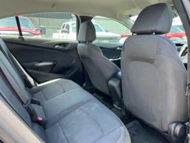 Chevrolet Cruze - Thumbnail 18