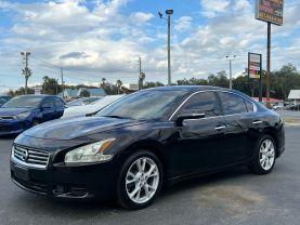 Nissan Maxima - Thumbnail 3