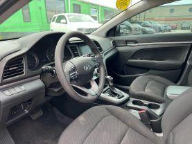 Hyundai Elantra - Thumbnail 16