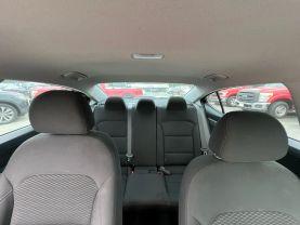 Hyundai Elantra - Thumbnail 20