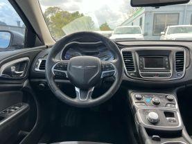 Chrysler 200 - Thumbnail 18