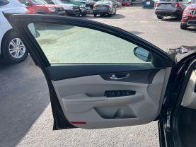 Kia Forte - Thumbnail 13