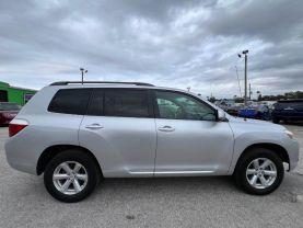 Toyota Highlander - Thumbnail 11