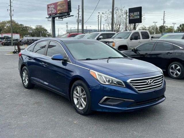 Hyundai Sonata - View 1