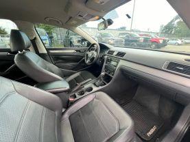 Volkswagen Passat - Thumbnail 16