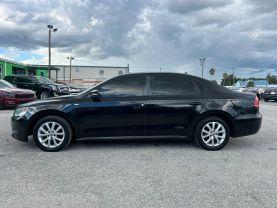 Volkswagen Passat - Thumbnail 5