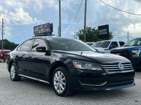 Volkswagen Passat - Thumbnail 2