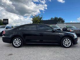 Volkswagen Passat - Thumbnail 9